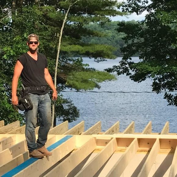 Meet your Posher, Andrew - Picture 1 of 1